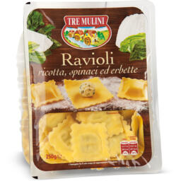 Ravioli con ricotta, spinaci ed erbette