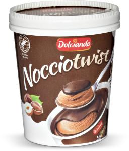 Gelato alla nocciola con crema spalmabile alle nocciole e al cacao