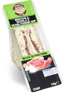 Tramezzini bresaola, rucola e Grana Padano DOP