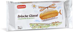 Merendida brioche glassè con granella di zucchero