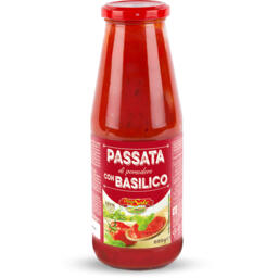 Passata di pomodoro con basilico